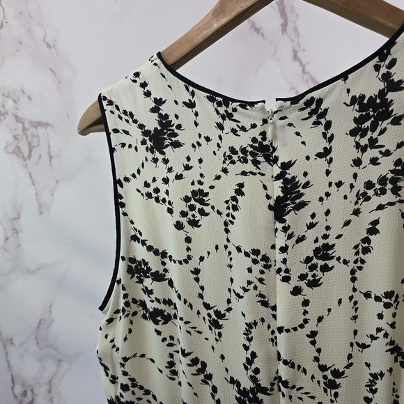 Talbots Dress Women 6 White Black Midi Tank Sleeveless Floral Flounce Hem Office - Picture 6 of 12